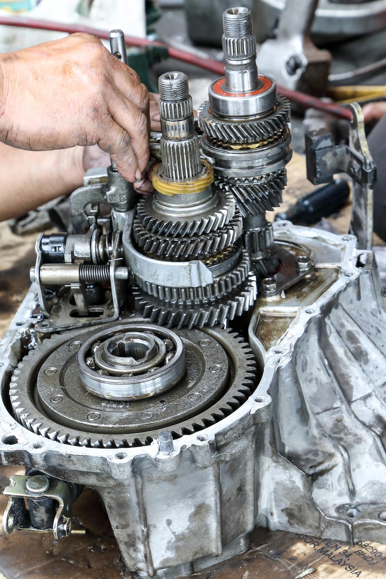 تفاوت گیربکس CVT و گیربکس اتوماتیک سنتی